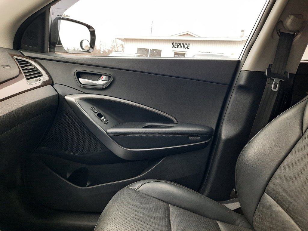 2017 Hyundai Santa Fe Sport SE in Hebbville, Nova Scotia - 22 - w1024h768px
