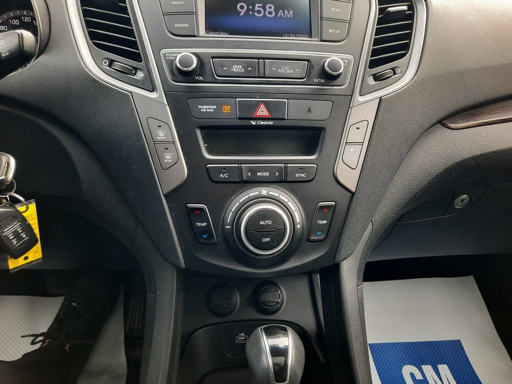 2017 Hyundai Santa Fe Sport SE in Hebbville, Nova Scotia - 18 - w1024h768px