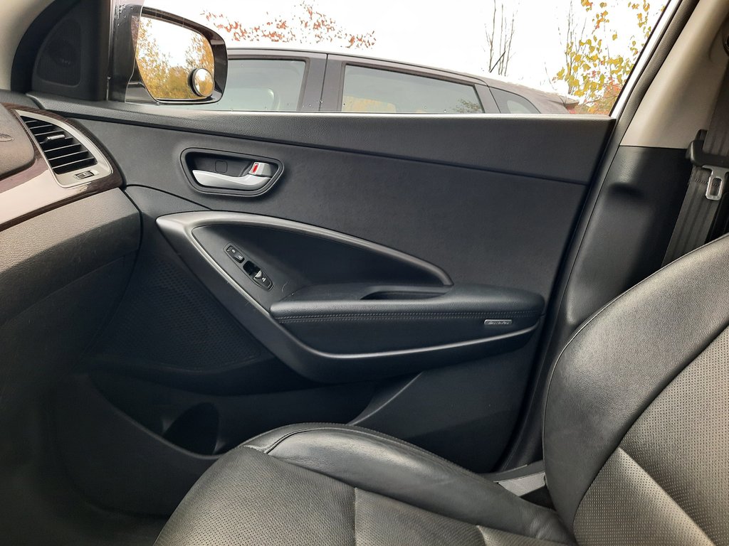 2017 Hyundai Santa Fe Sport SE in Hebbville, Nova Scotia - 23 - w1024h768px