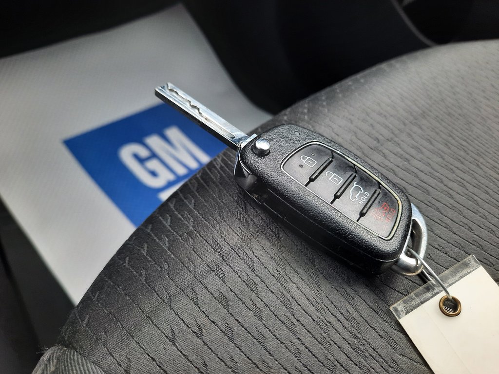 2017 Hyundai Santa Fe Sport Premium in Hebbville, Nova Scotia - 28 - w1024h768px