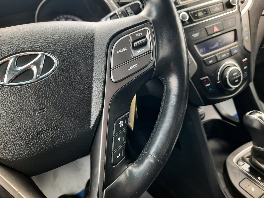 2017 Hyundai Santa Fe Sport Premium in Hebbville, Nova Scotia - 13 - w1024h768px