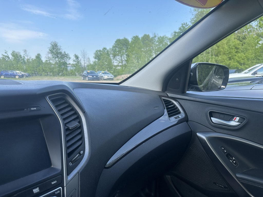 2017 Hyundai Santa Fe Sport Limited in Hebbville, Nova Scotia - 19 - w1024h768px