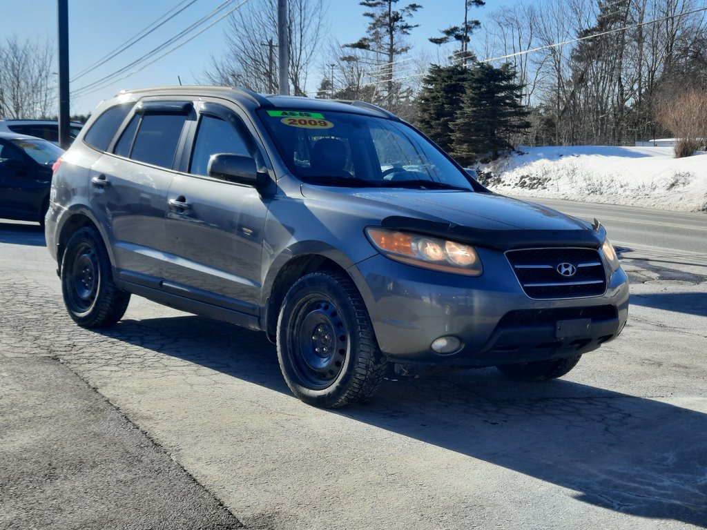 2009 Hyundai Santa Fe GLS in Hebbville, Nova Scotia - 5 - w1024h768px