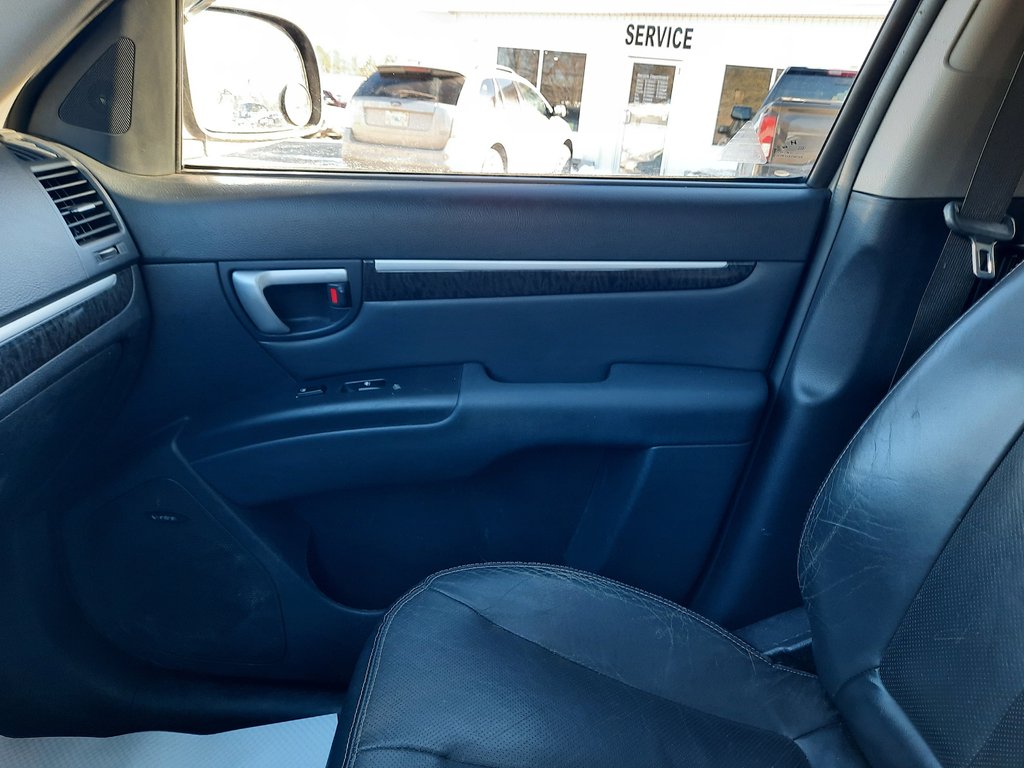 2009 Hyundai Santa Fe GLS in Hebbville, Nova Scotia - 21 - w1024h768px
