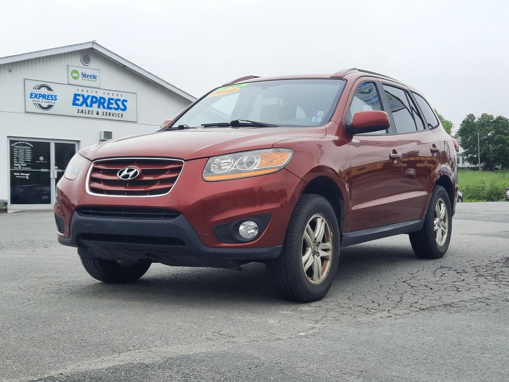 2010 Hyundai Santa Fe GL in Hebbville, Nova Scotia - 1 - w1024h768px