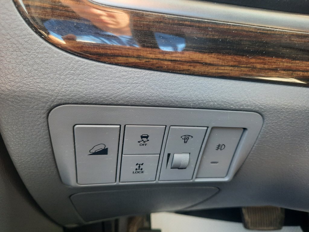 2012 Hyundai Santa Fe GL in Hebbville, Nova Scotia - 13 - w1024h768px
