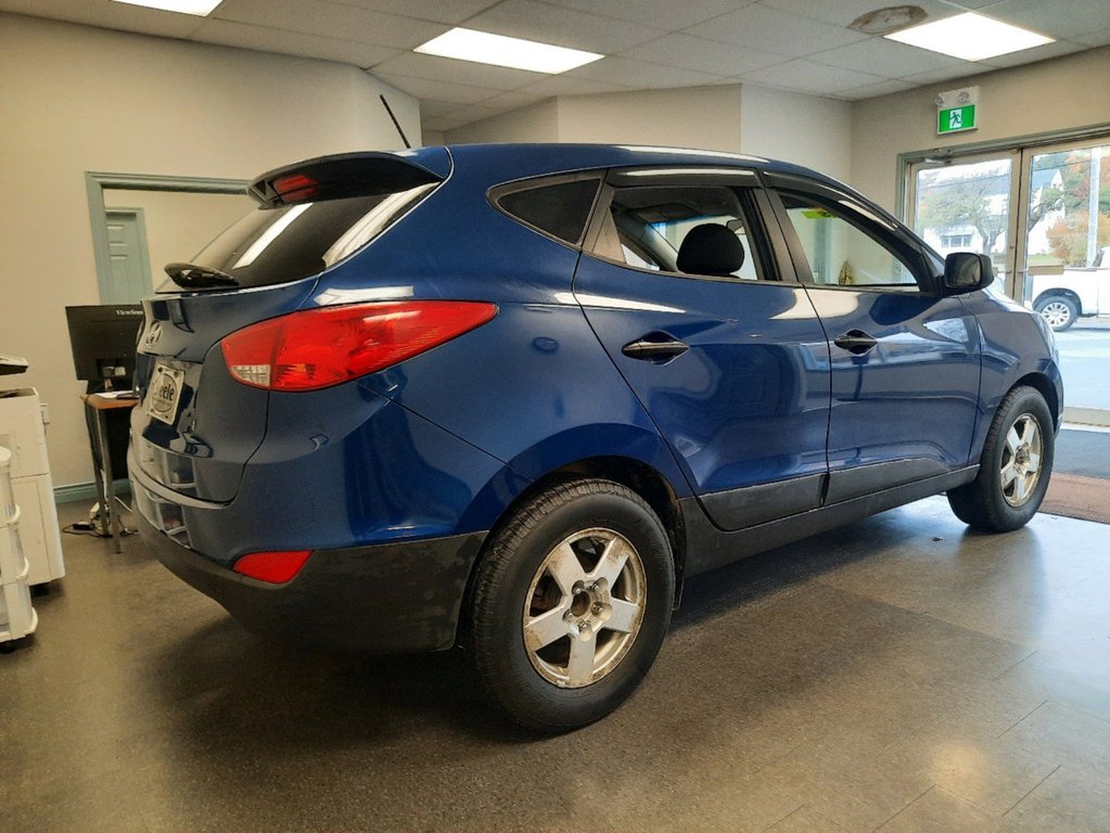 2014  Tucson GL in Hebbville, Nova Scotia - 8 - w1024h768px