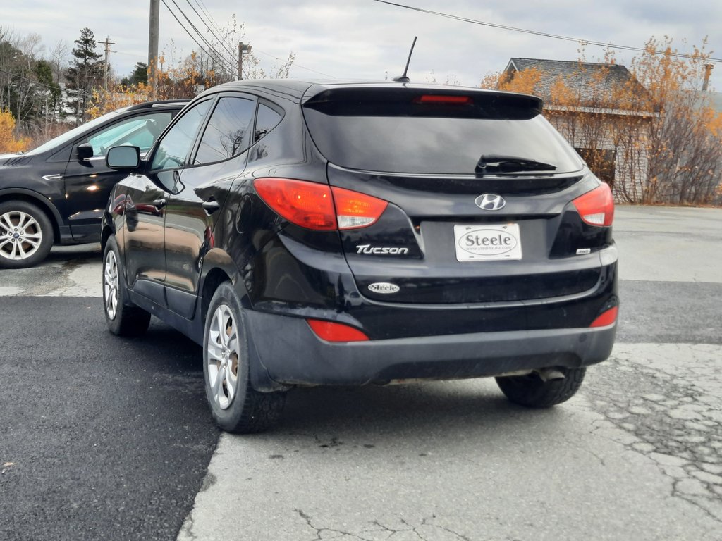 2015 Hyundai Tucson GL in Hebbville, Nova Scotia - 7 - w1024h768px