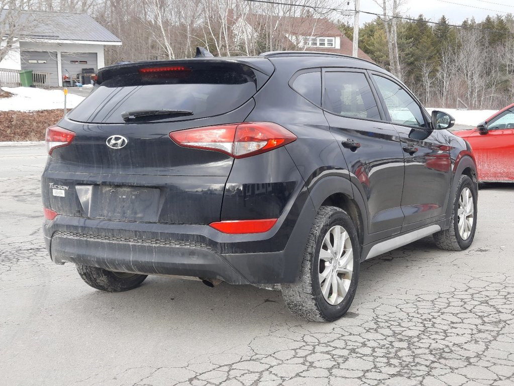 2018 Hyundai Tucson SE in Hebbville, Nova Scotia - 5 - w1024h768px