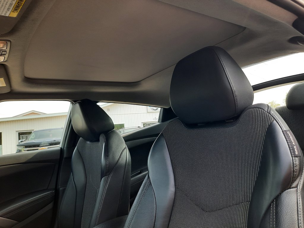 2014 Hyundai Veloster W/Tech in Hebbville, Nova Scotia - 3 - w1024h768px