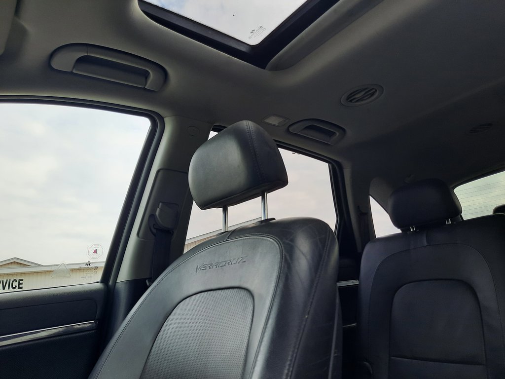 2012 Hyundai Veracruz GLS in Hebbville, Nova Scotia - 21 - w1024h768px