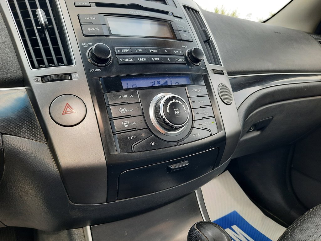 2012 Hyundai Veracruz GLS in Hebbville, Nova Scotia - 16 - w1024h768px