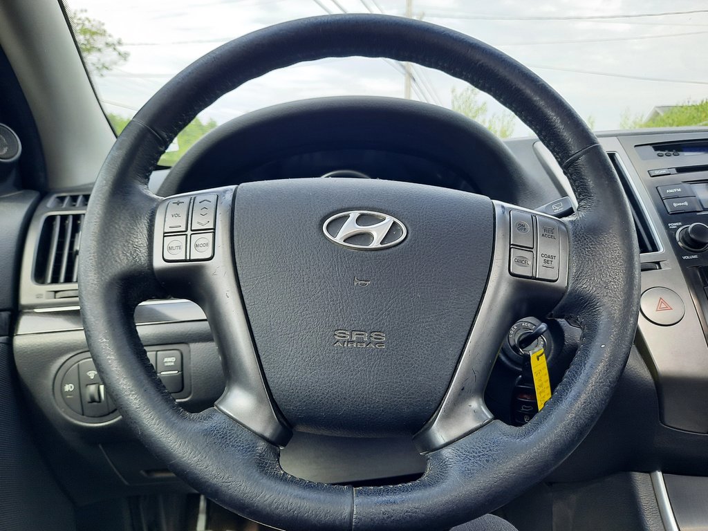 2012 Hyundai Veracruz GLS in Hebbville, Nova Scotia - 13 - w1024h768px