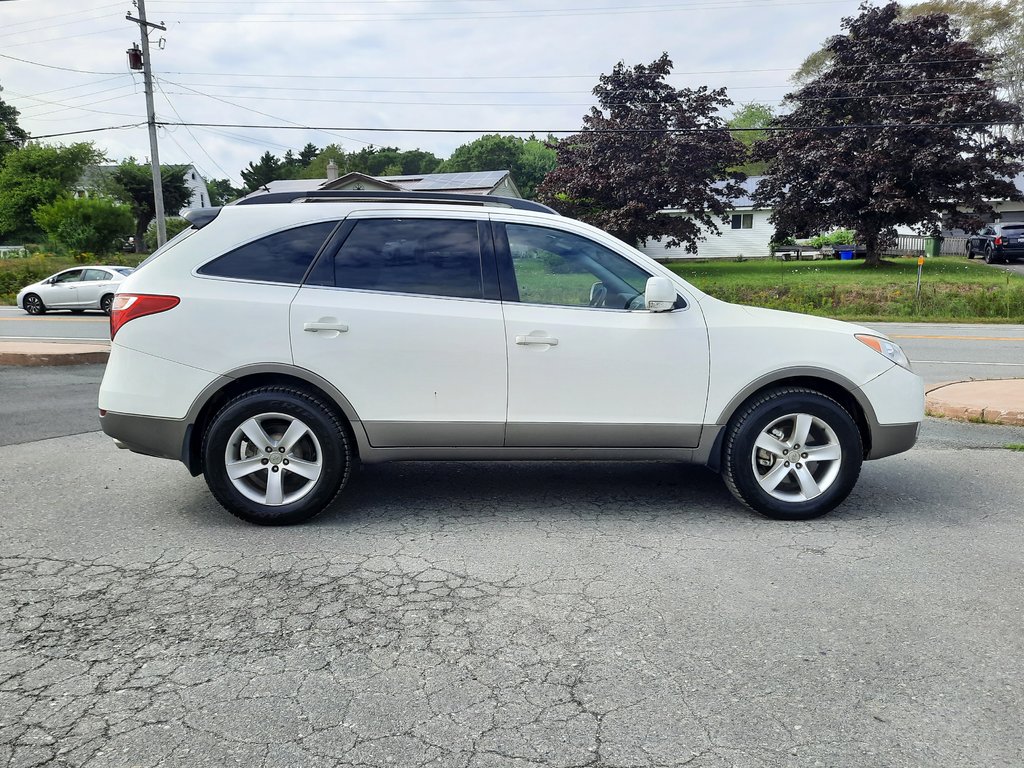 2012 Hyundai Veracruz GLS in Hebbville, Nova Scotia - 6 - w1024h768px