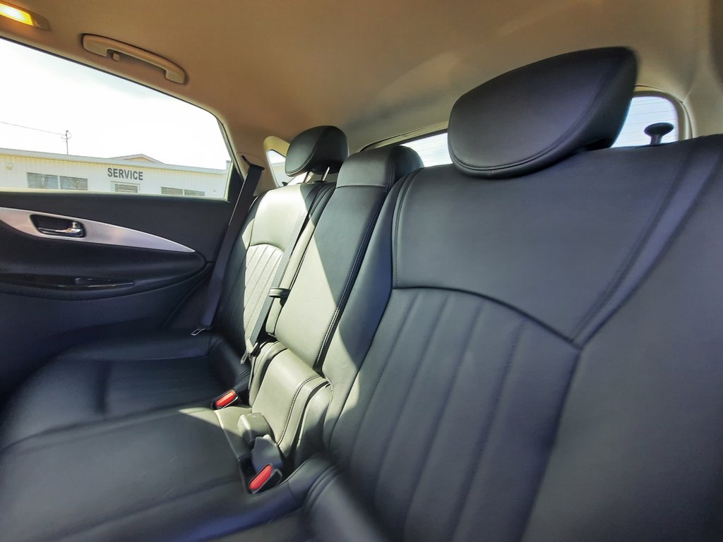 2016 Infiniti QX50 BASE in Hebbville, Nova Scotia - 23 - w1024h768px