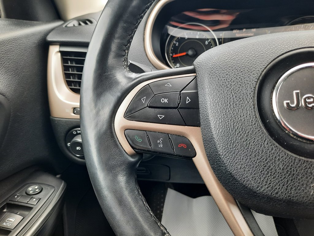 2015 Jeep Cherokee North in Hebbville, Nova Scotia - 12 - w1024h768px