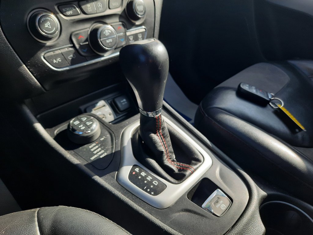 2018 Jeep Cherokee Trailhawk in Hebbville, Nova Scotia - 22 - w1024h768px