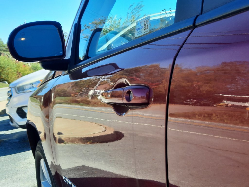 2017 Jeep Compass High Altitude Edition in Hebbville, Nova Scotia - 10 - w1024h768px