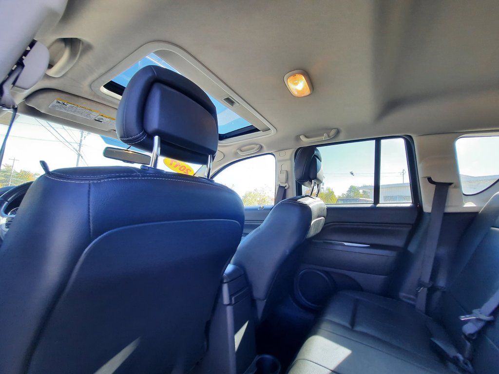 2017 Jeep Compass High Altitude Edition in Hebbville, Nova Scotia - 27 - w1024h768px