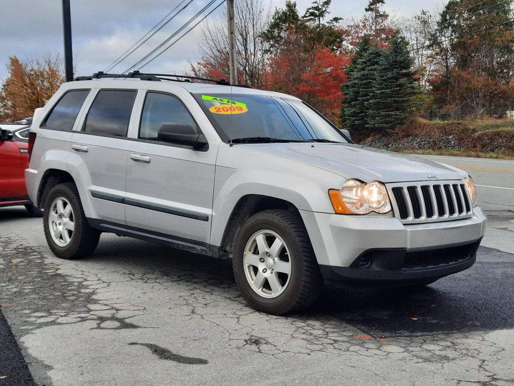 2009 Jeep Grand Cherokee Laredo in Hebbville, Nova Scotia - 5 - w1024h768px