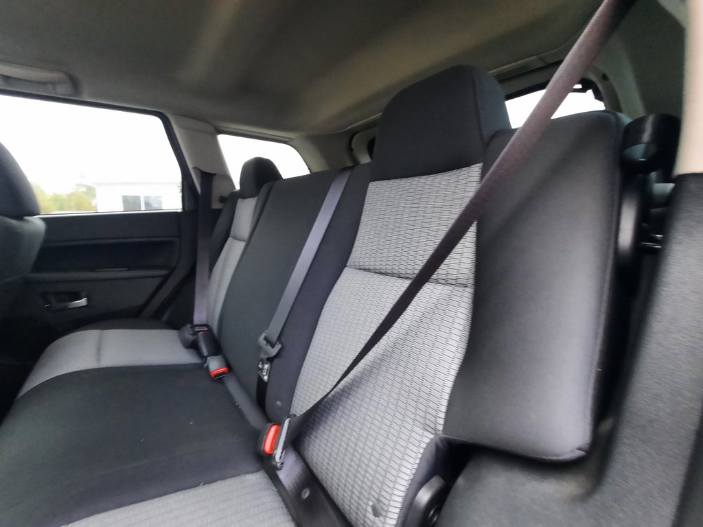 2009 Jeep Grand Cherokee Laredo in Hebbville, Nova Scotia - 22 - w1024h768px