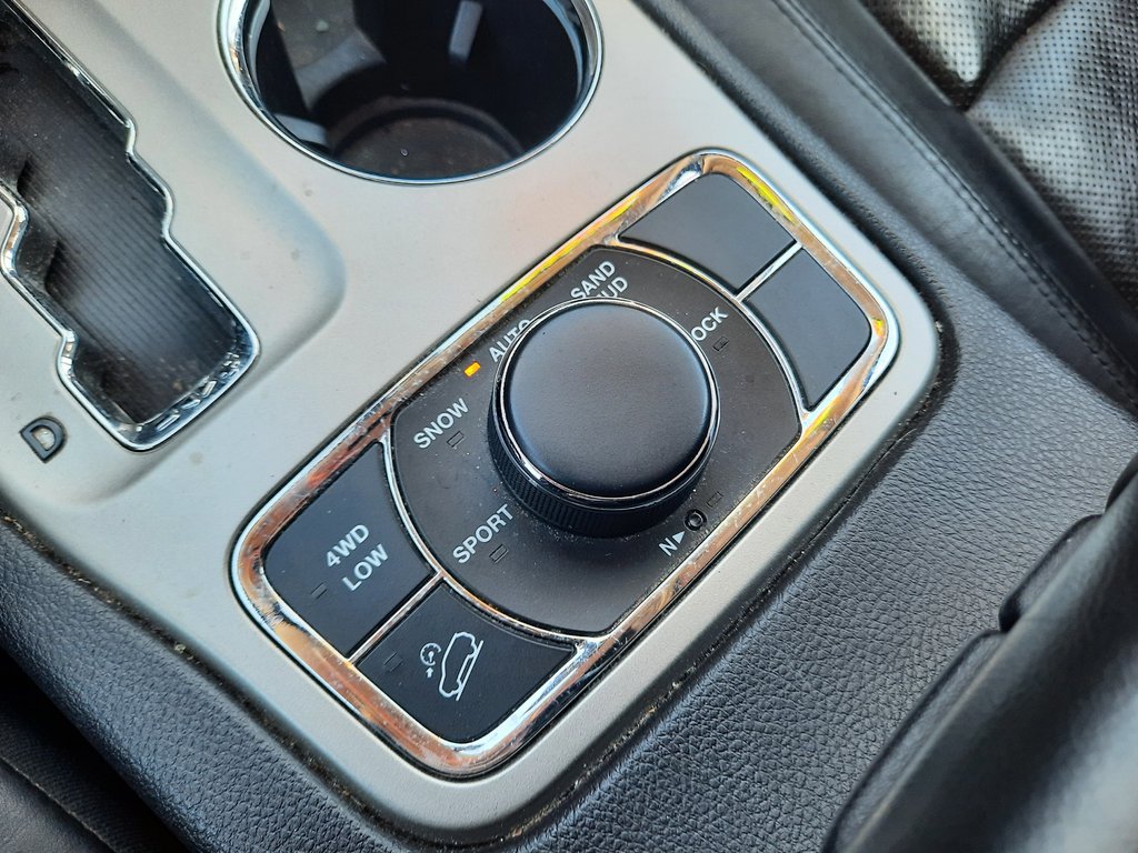 2012 Jeep Grand Cherokee Limited in Hebbville, Nova Scotia - 23 - w1024h768px