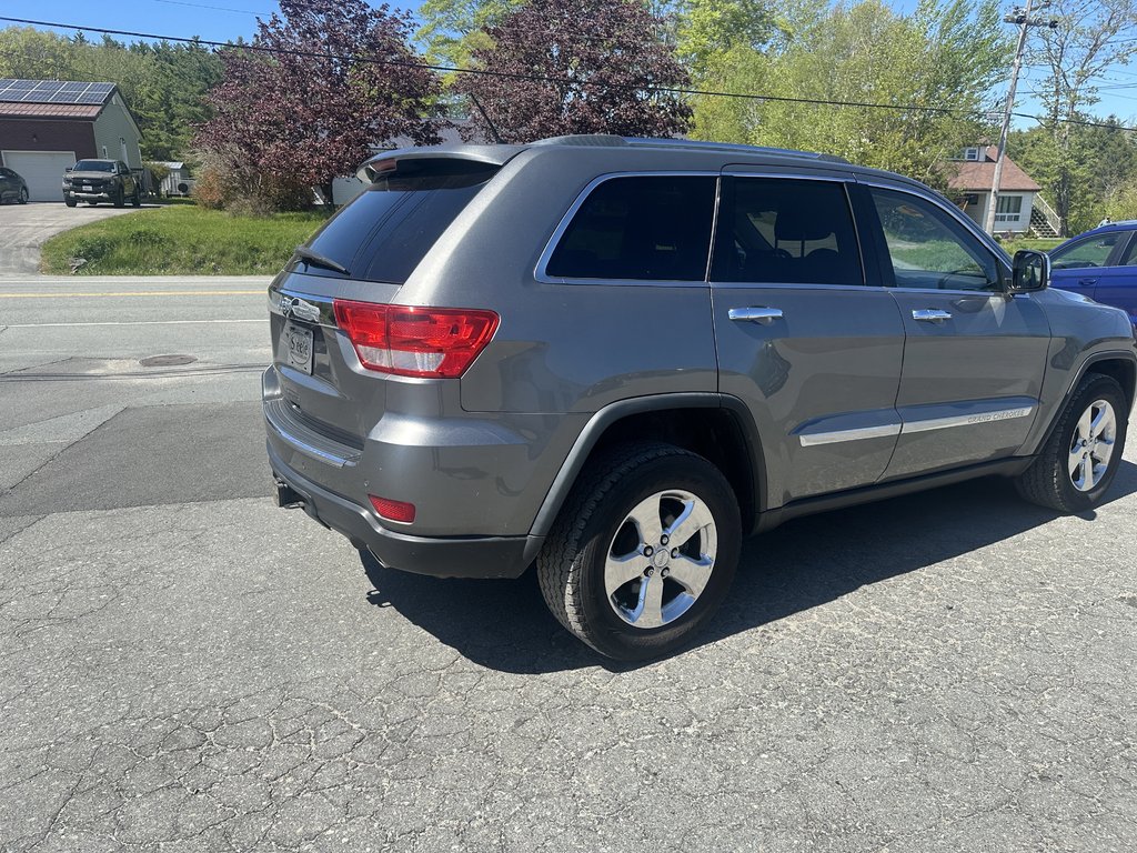 2012 Jeep Grand Cherokee Limited in Hebbville, Nova Scotia - 10 - w1024h768px