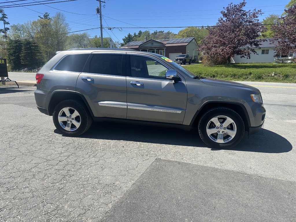 2012 Jeep Grand Cherokee Limited in Hebbville, Nova Scotia - 8 - w1024h768px