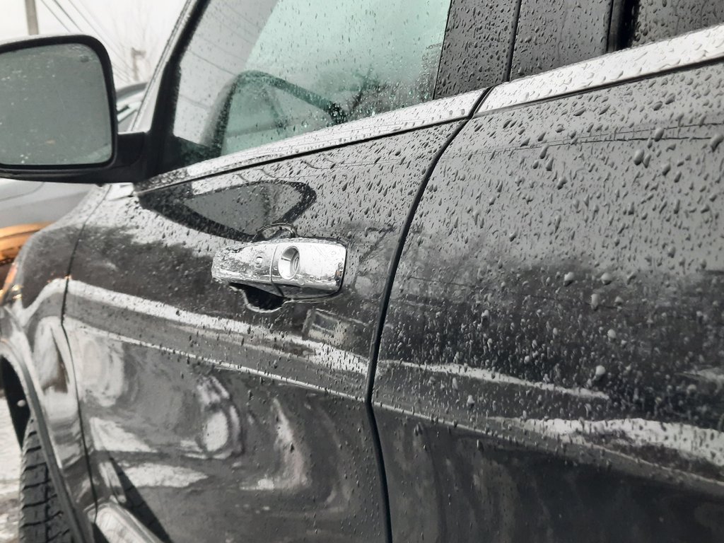 2014 Jeep Grand Cherokee Limited in Hebbville, Nova Scotia - 10 - w1024h768px