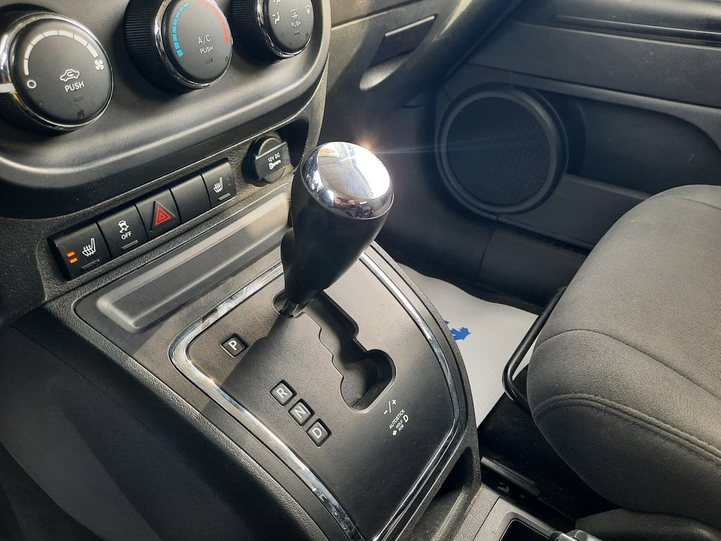 2015 Jeep Patriot North in Hebbville, Nova Scotia - 17 - w1024h768px