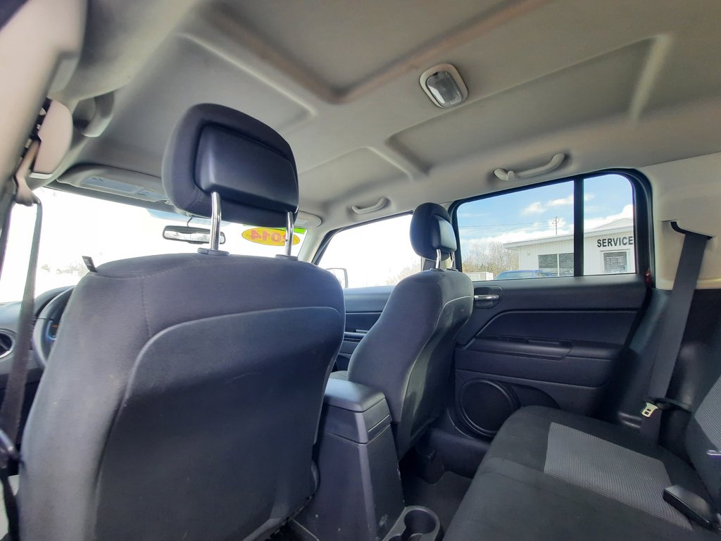 2015 Jeep Patriot North in Hebbville, Nova Scotia - 25 - w1024h768px