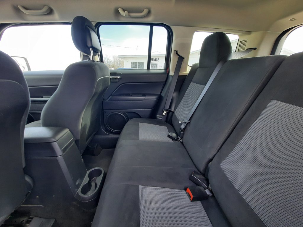 2015 Jeep Patriot North in Hebbville, Nova Scotia - 24 - w1024h768px