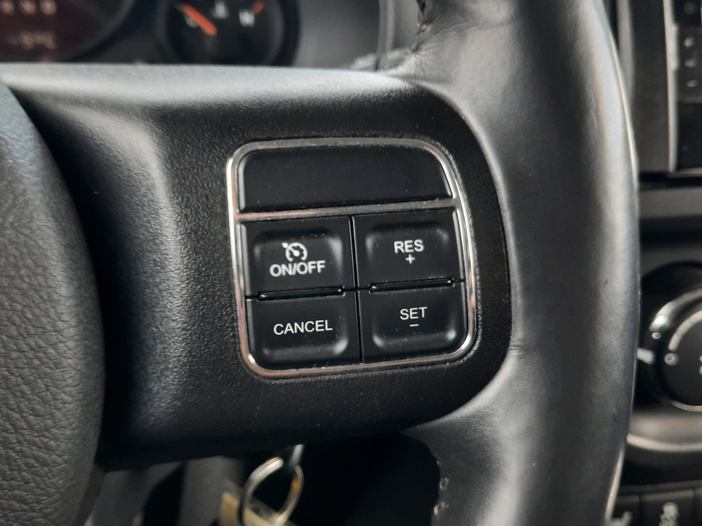 2015 Jeep Patriot North in Hebbville, Nova Scotia - 12 - w1024h768px