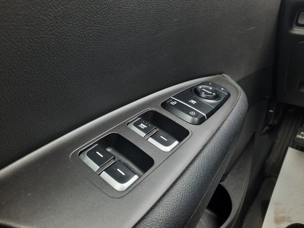 2016 Kia Optima LX in Hebbville, Nova Scotia - 11 - w1024h768px