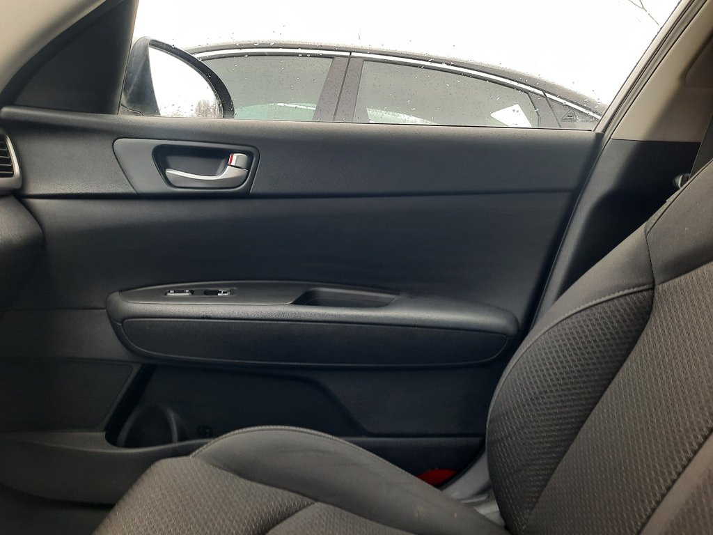 2016 Kia Optima LX in Hebbville, Nova Scotia - 21 - w1024h768px