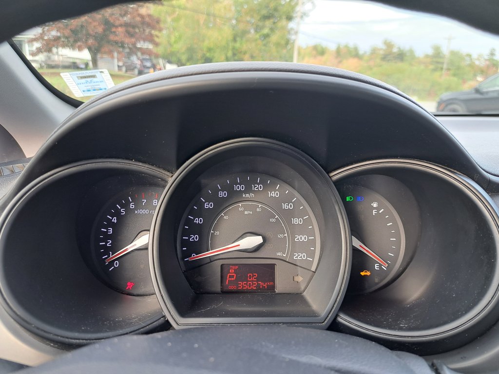 2013 Kia Rio LX+ in Hebbville, Nova Scotia - 12 - w1024h768px
