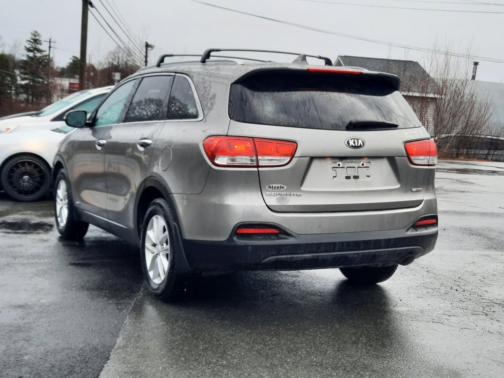 2017 Kia Sorento LX Turbo in Hebbville, Nova Scotia - 8 - w1024h768px