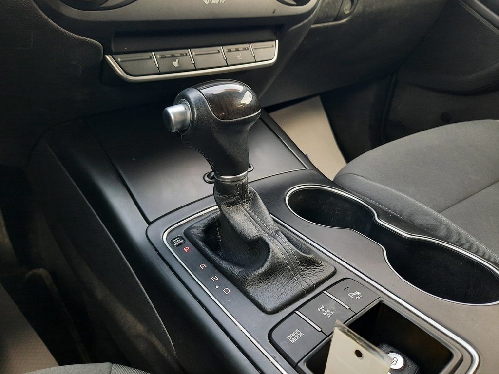 2017 Kia Sorento LX Turbo in Hebbville, Nova Scotia - 20 - w1024h768px