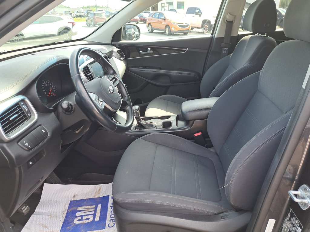 2019 Kia Sorento LX in Hebbville, Nova Scotia - 10 - w1024h768px