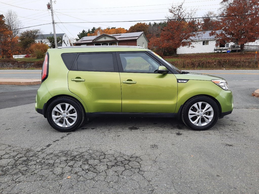 2015  Soul EX+ in Hebbville, Nova Scotia - 6 - w1024h768px