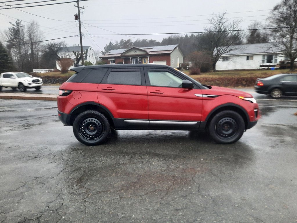 2018 Land Rover Range Rover Evoque SE in Hebbville, Nova Scotia - 6 - w1024h768px