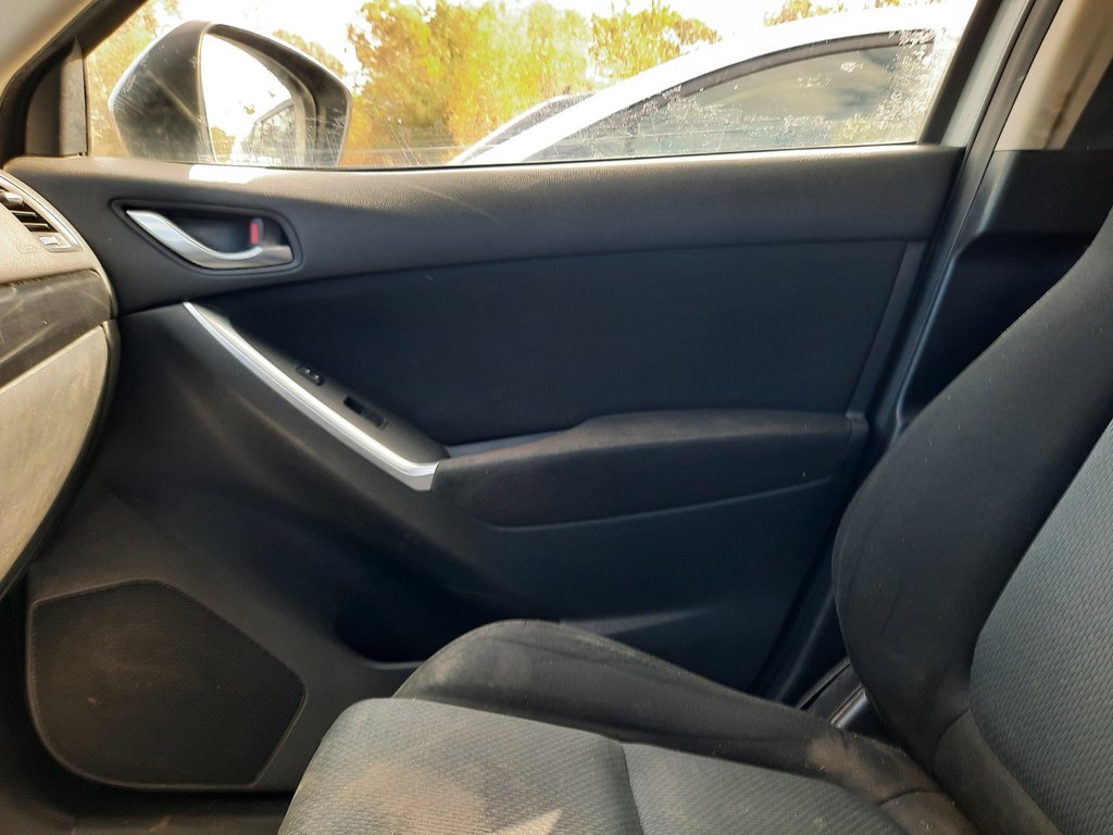 2013 Mazda CX-5 GX in Hebbville, Nova Scotia - 23 - w1024h768px