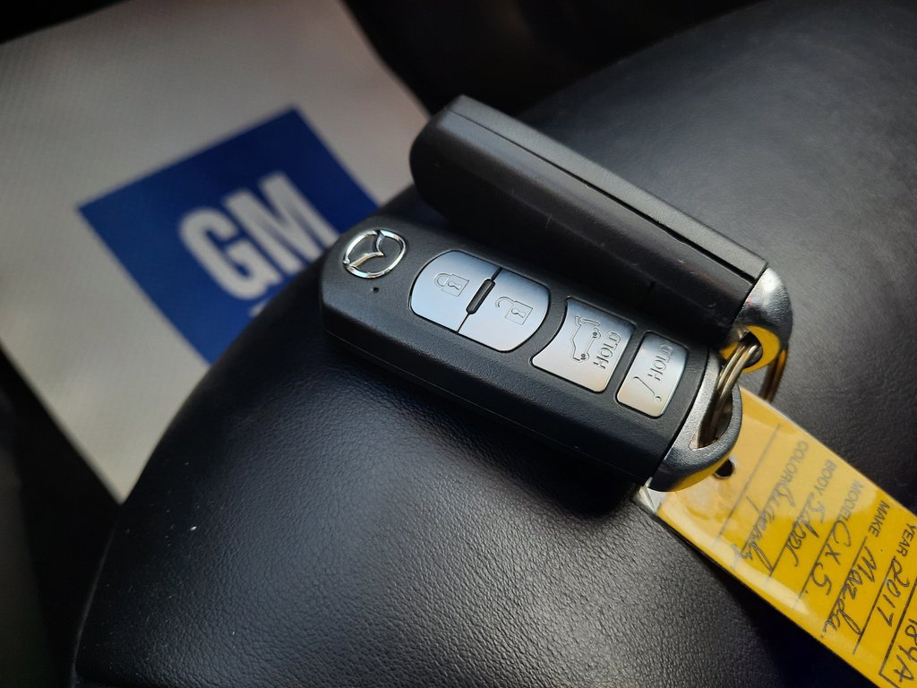 2017 Mazda CX-5 GS in Hebbville, Nova Scotia - 31 - w1024h768px