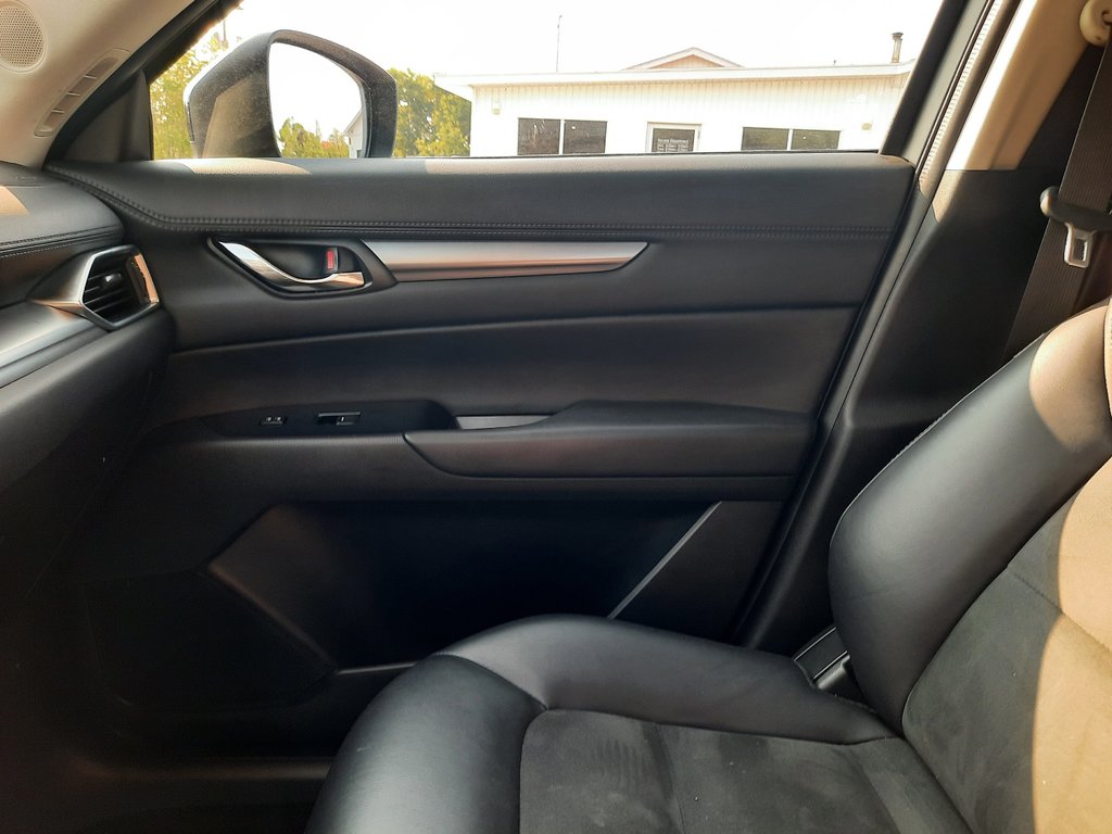 2018 Mazda CX-5 GS in Hebbville, Nova Scotia - 23 - w1024h768px