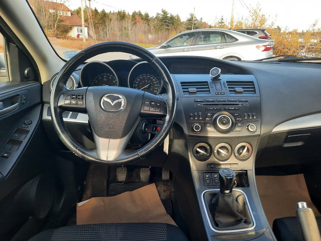 2012 Mazda 3 GS-SKY in Hebbville, Nova Scotia - 27 - w1024h768px