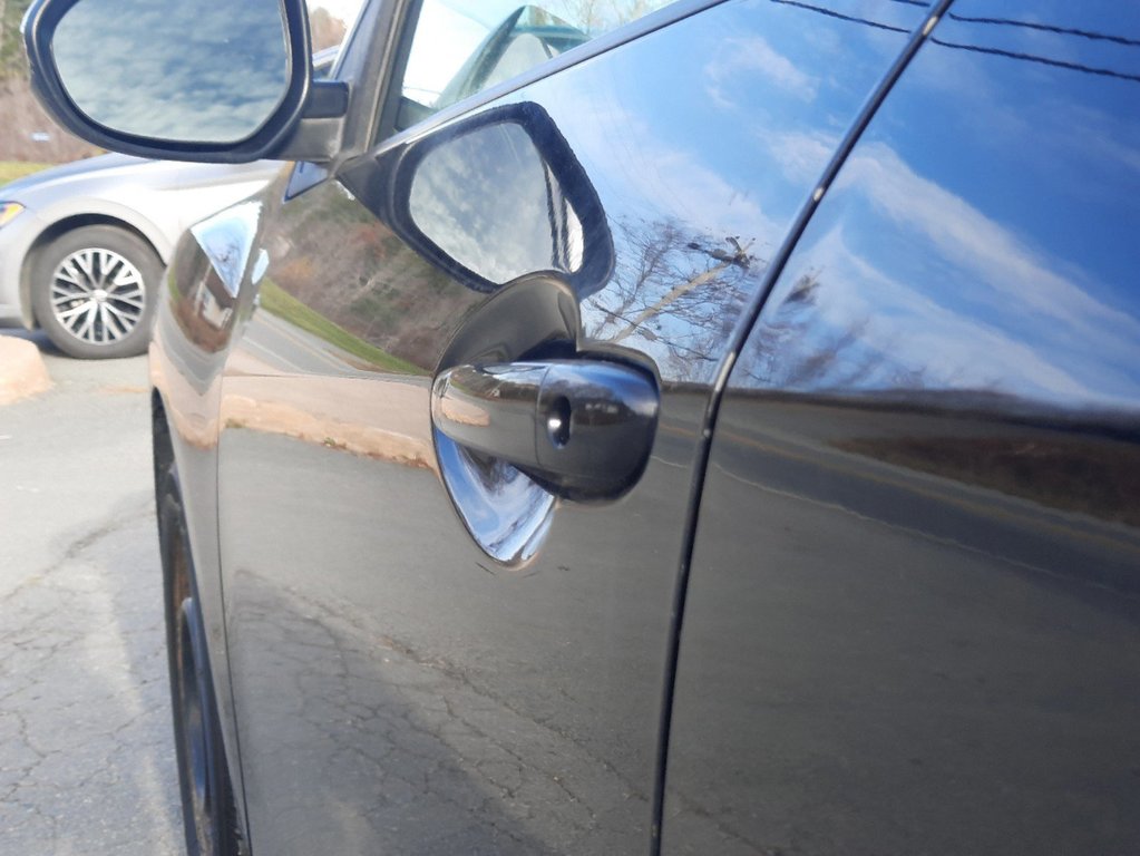 2012 Mazda 3 GS-SKY in Hebbville, Nova Scotia - 9 - w1024h768px