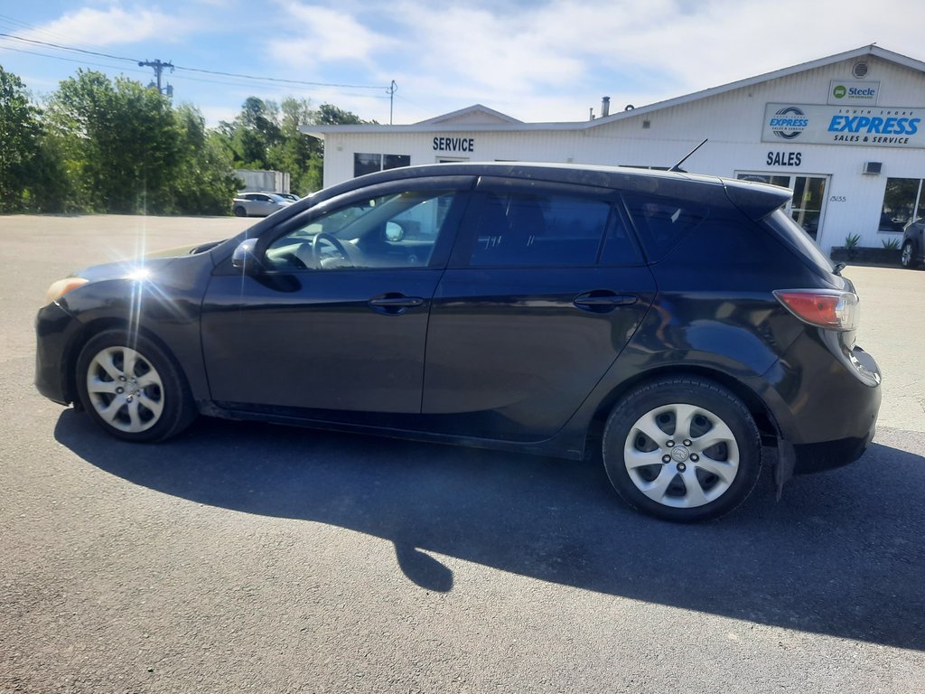 2013 Mazda 3 GX in Hebbville, Nova Scotia - 6 - w1024h768px