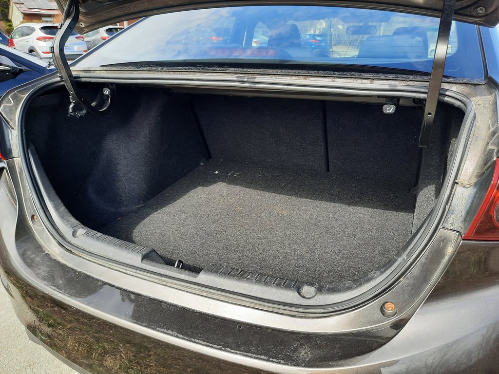 2014 Mazda 3 GS-SKY in Hebbville, Nova Scotia - 8 - w1024h768px