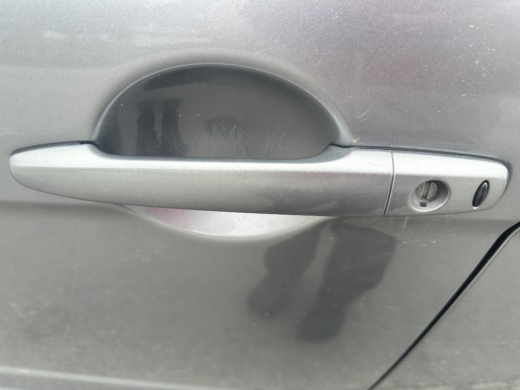 2015 Mitsubishi Lancer SE in Hebbville, Nova Scotia - 7 - w1024h768px