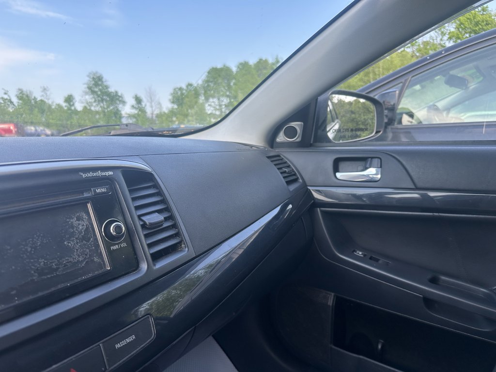 2015 Mitsubishi Lancer SE in Hebbville, Nova Scotia - 18 - w1024h768px